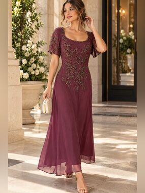 B & B designs Elegant plum Embellished Women's Evening Dress